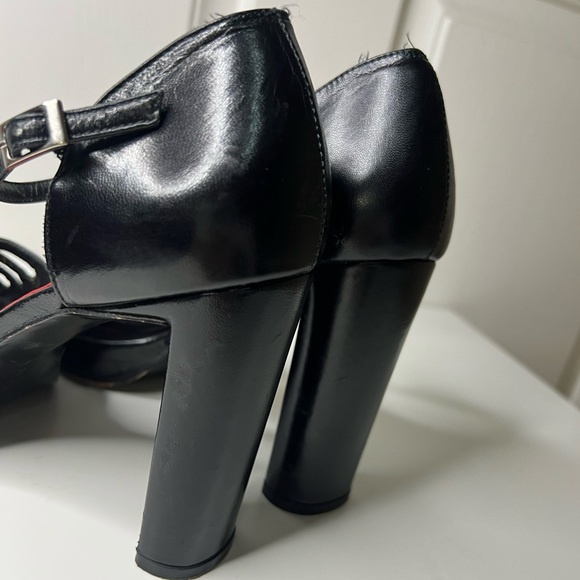 Bebe Y2K Strappy Leather Open toe Heels size 6 - Picture 8 of 12